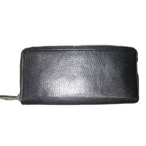 EUC - Authentic Louis Vuitton Unisex Taiga Leather Black Long Zippered Wallet